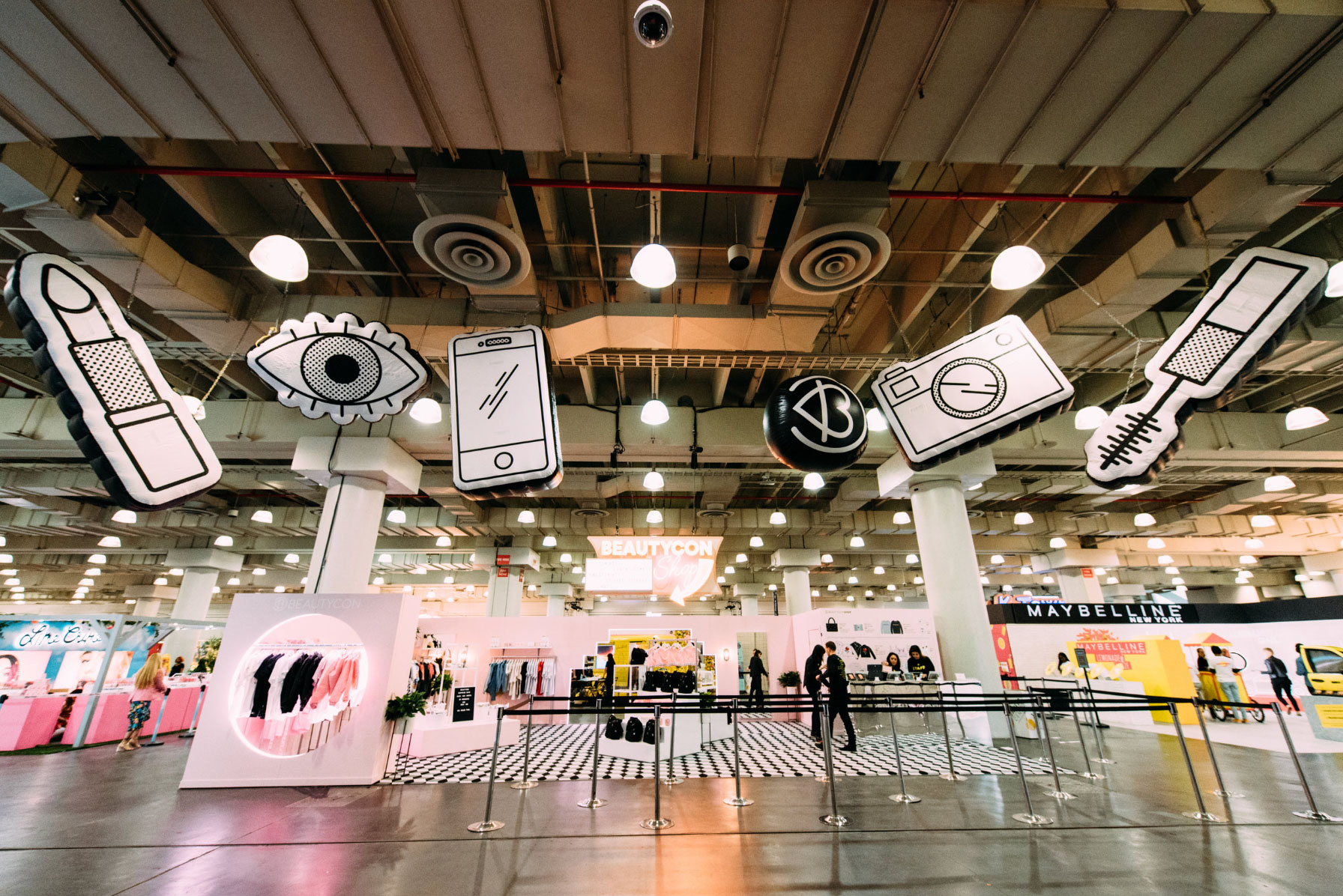 beautycon-la-convention-center-show-floor